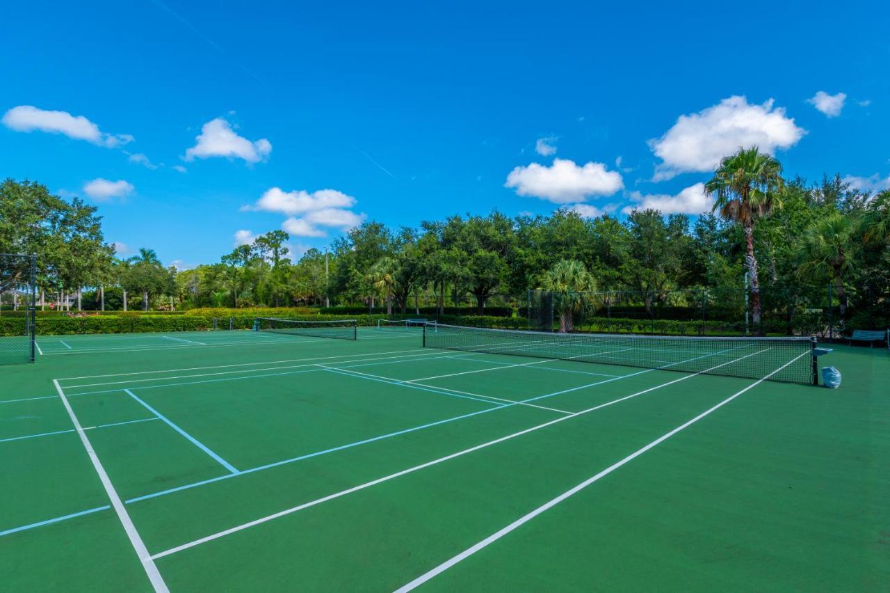Golf Condo- Resort Pool- Lakeview- 10Mi To Beaches North North Naples المظهر الخارجي الصورة